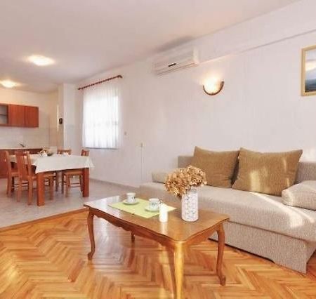 Star Apartman Brodarica  Kültér fotó