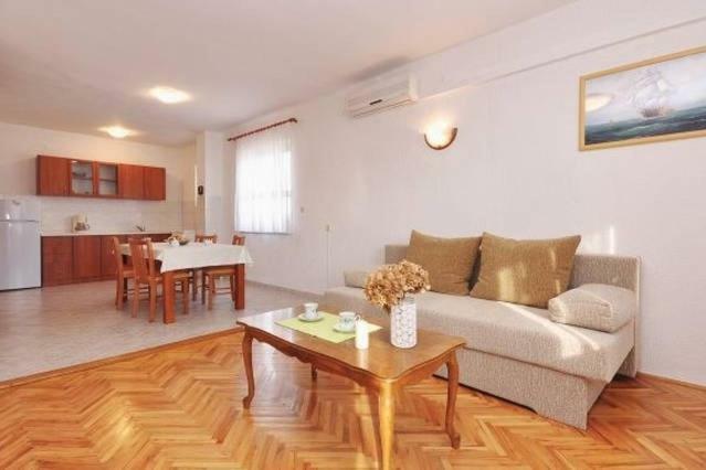 Star Apartman Brodarica  Kültér fotó